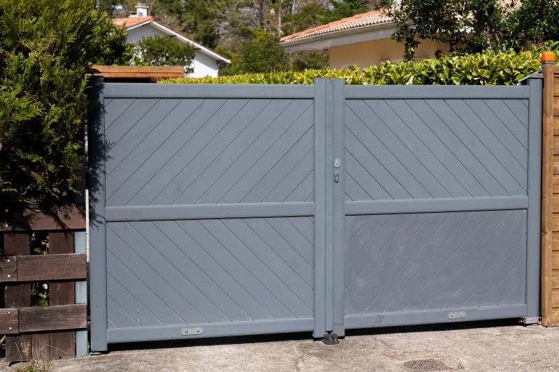 Les avantages d'une porte de garage sur mesure pour votre s&eacute;curit&eacute;